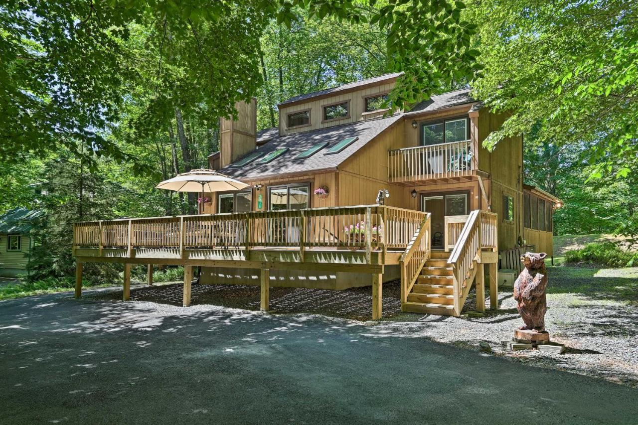 Bear Den Rustic Pocono Lake Home With Game Room! Extérieur photo