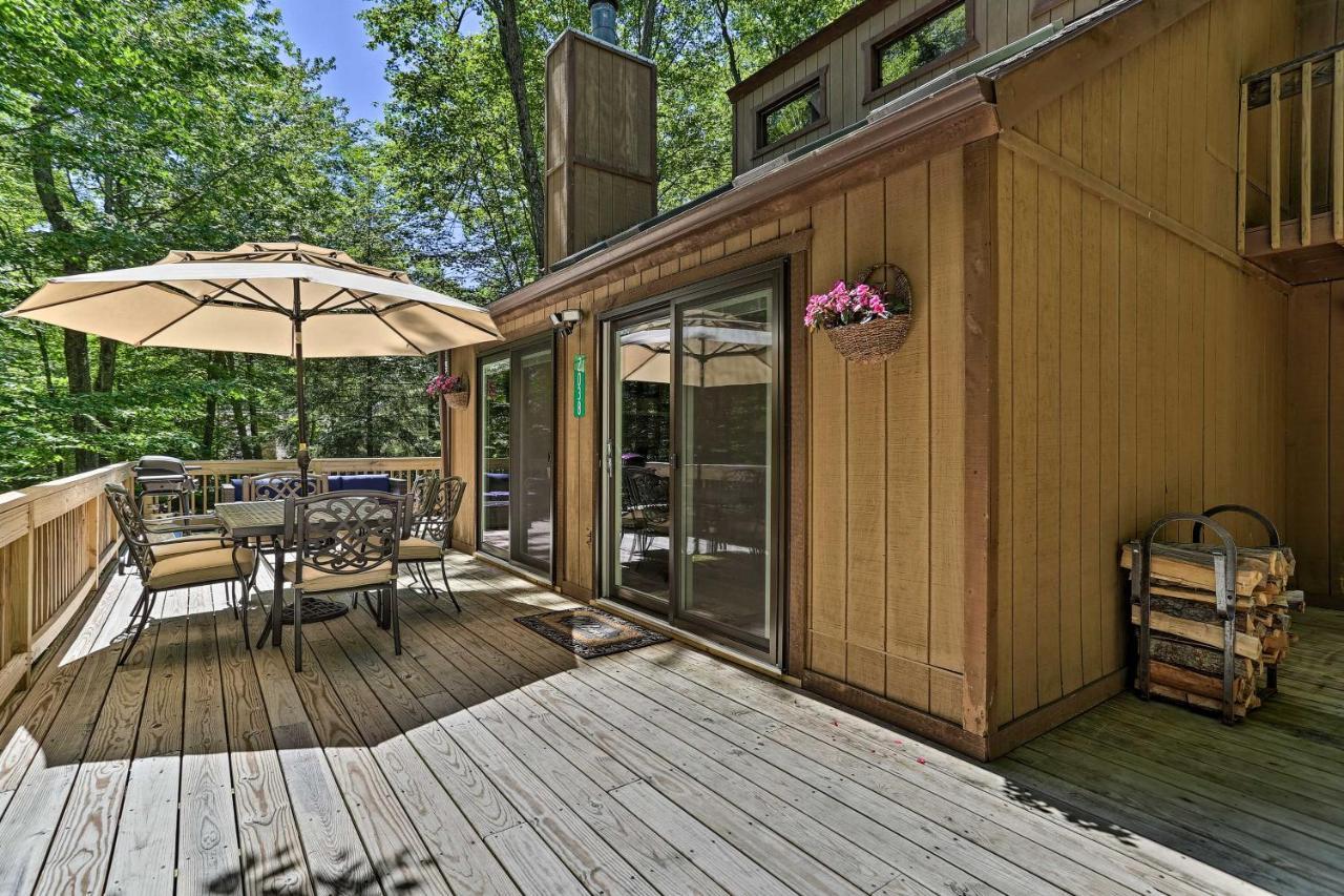 Bear Den Rustic Pocono Lake Home With Game Room! Extérieur photo