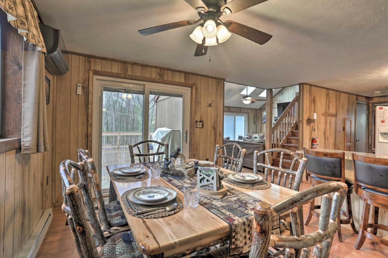 Bear Den Rustic Pocono Lake Home With Game Room! Extérieur photo