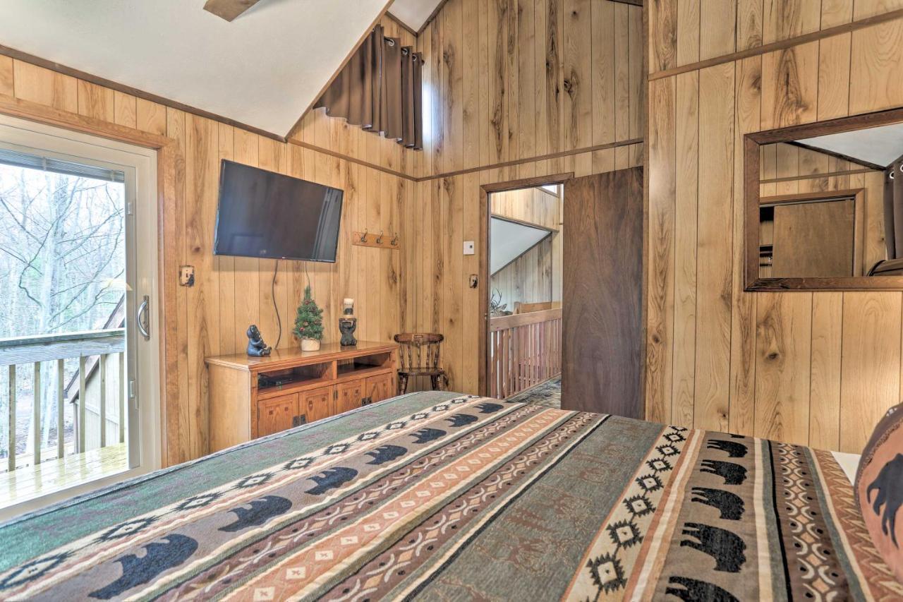 Bear Den Rustic Pocono Lake Home With Game Room! Extérieur photo