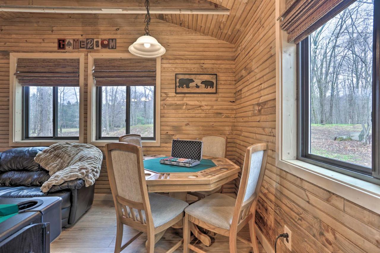 Bear Den Rustic Pocono Lake Home With Game Room! Extérieur photo