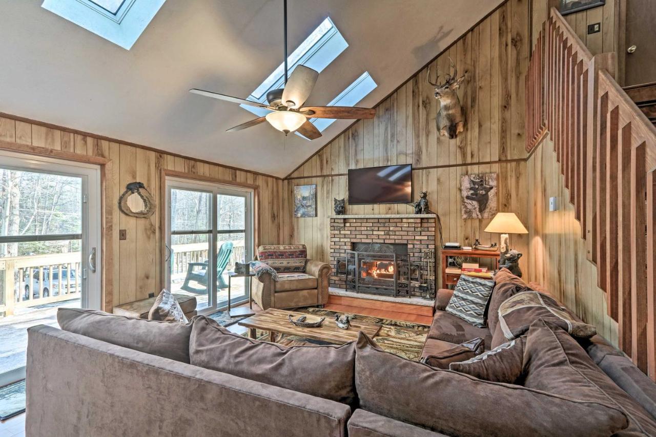 Bear Den Rustic Pocono Lake Home With Game Room! Extérieur photo