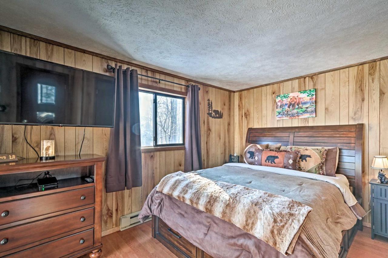 Bear Den Rustic Pocono Lake Home With Game Room! Extérieur photo